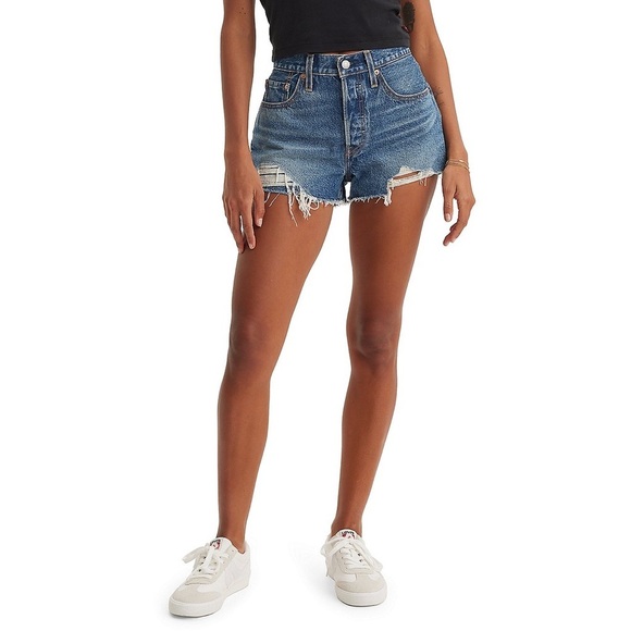 Levi's Women's 501 Original High Rise Shorts NWT Size 28 - Picture 1 of 13